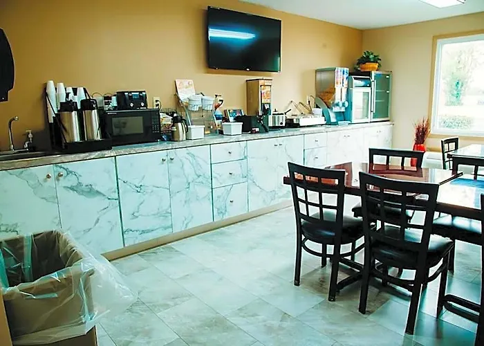 Country Garden & Suites-benton Motel Benton