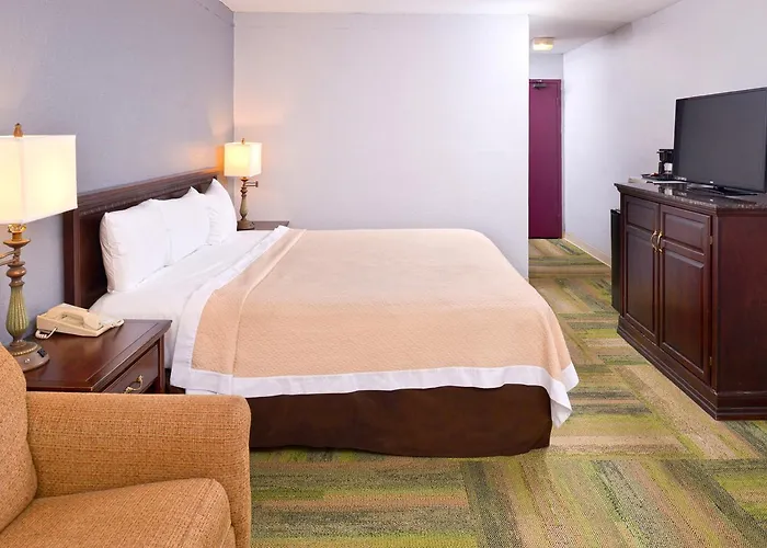 Country Garden & Suites-benton Motel Benton