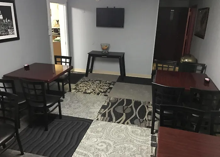 Country Garden & Suites-benton